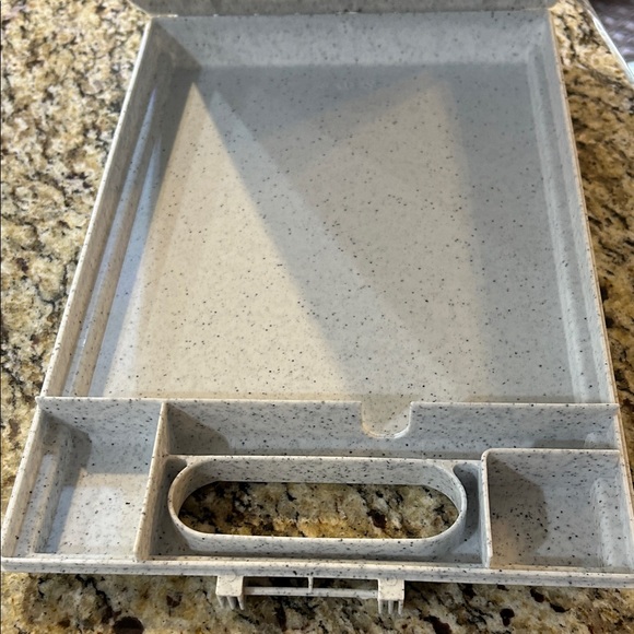 Dexas White Clipboard with Solar Calculator & Inside Storage & Handle - Picture 5 of 14